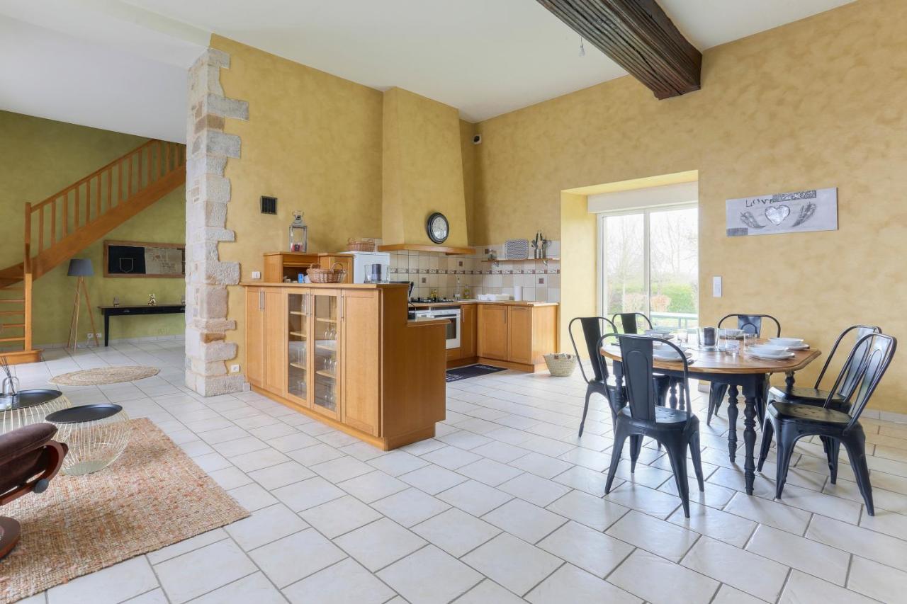 Tour Des Alleux - Maison De Maitre Pour 6 Taden Buitenkant foto