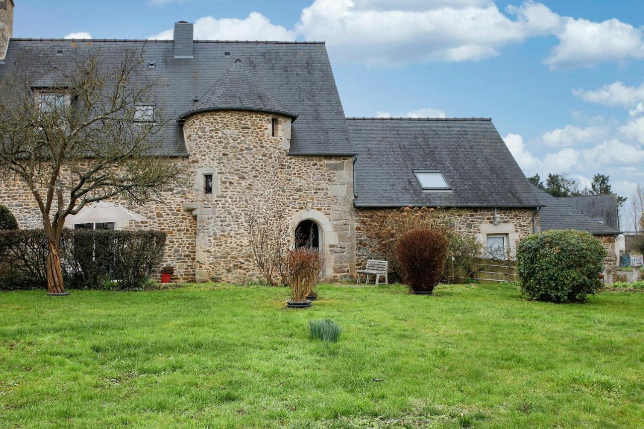 Tour Des Alleux - Maison De Maitre Pour 6 Taden Buitenkant foto