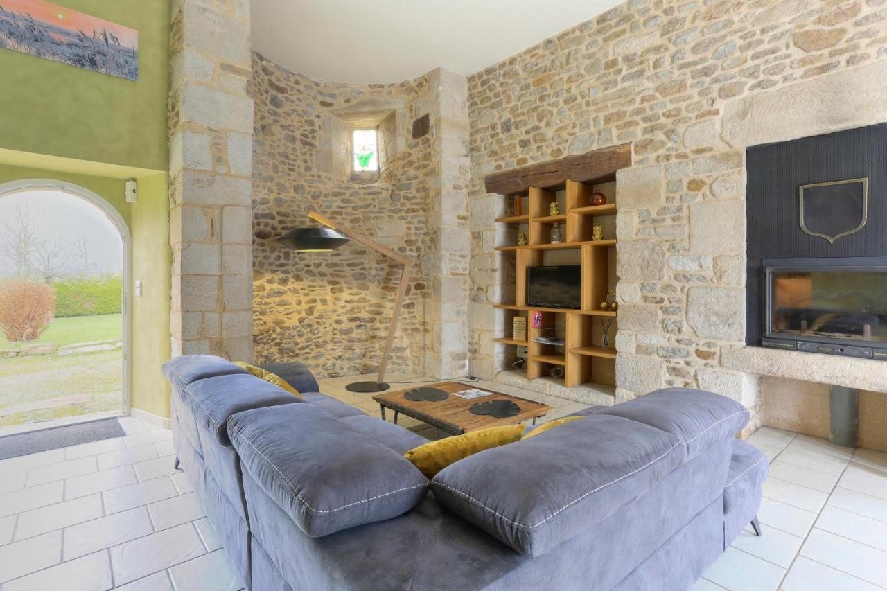 Tour Des Alleux - Maison De Maitre Pour 6 Taden Buitenkant foto